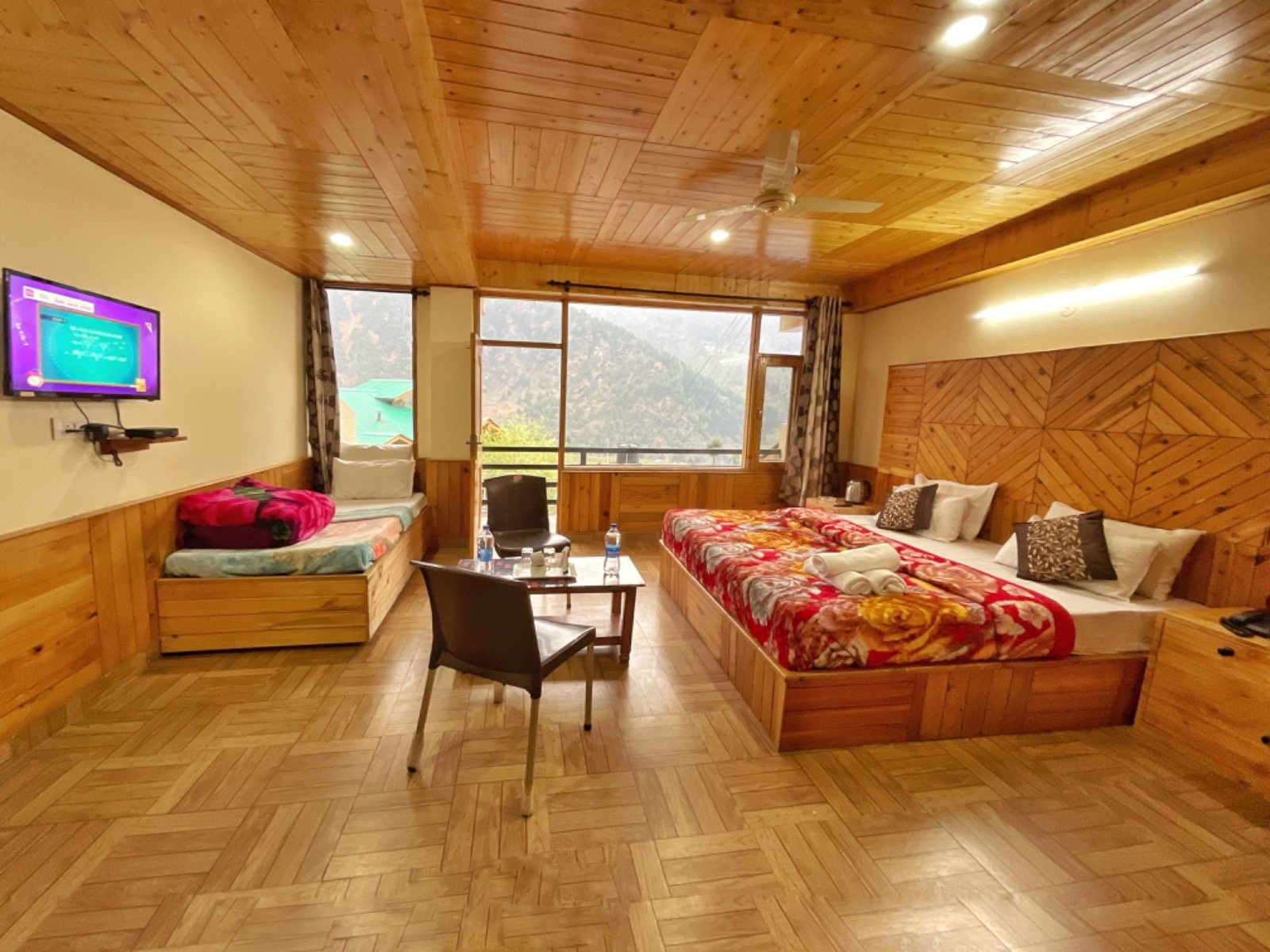 Romantic Couple Retreat Manali